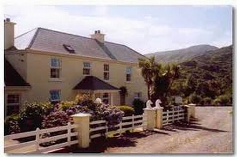Hillcrest Farmhouse Hotel Laune Bridge Exterior photo